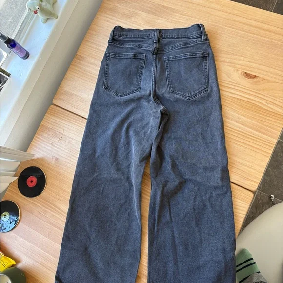 GAP Gray High-Rise Jeans - Picture 2 of 3